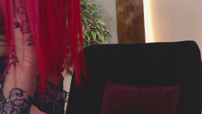 Emyhilton live cam on Cam4
