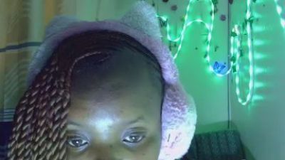 Enchantedvee live cam on Cam4