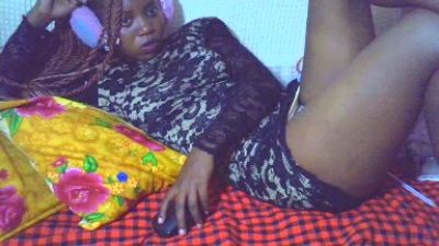 Enchantedvee live cam on Cam4