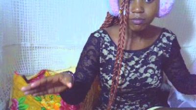 Enchantedvee live cam on Cam4
