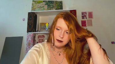 EndaPetaccio live cam on Cam4