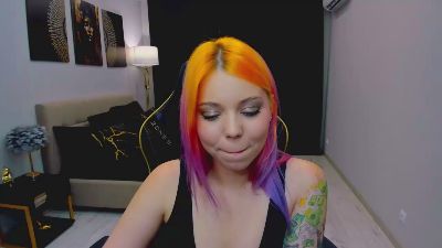 EnergyBunny_1 live cam on Cam4