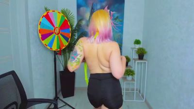 EnergyBunny_1 live cam on Cam4