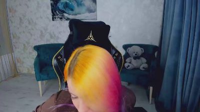 EnergyBunny_1 live cam on Cam4
