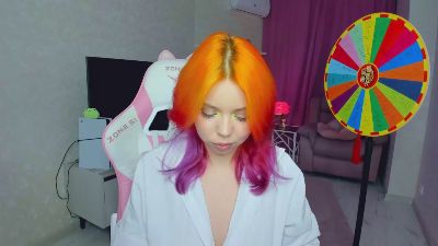 EnergyBunny_1 live cam on Cam4