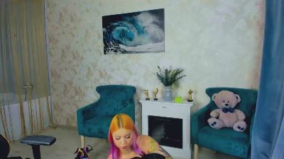 EnergyBunny_1 live cam on Cam4