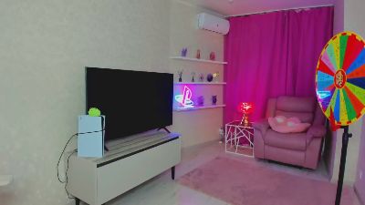 EnergyBunny_1 live cam on Cam4