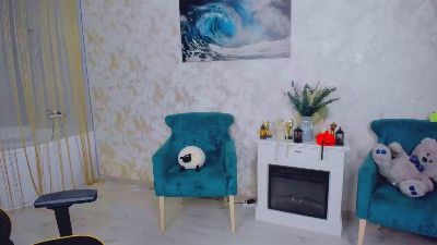 EnergyBunny_1 live cam on Cam4