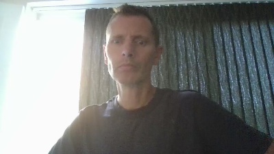 Englishguy183 live cam on Cam4
