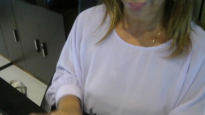 Enia live cam on Cam4