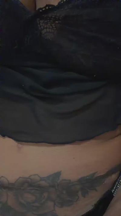 Enia live cam on Cam4