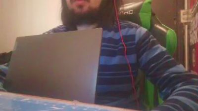 Enjoyerrico live cam on Cam4