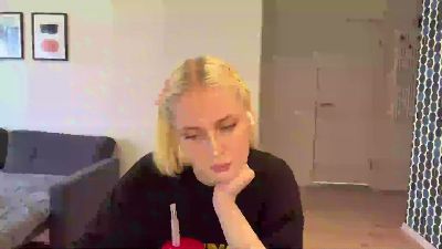 EnolaPrehm live cam on Cam4
