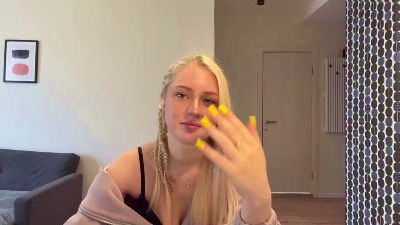 EnolaPrehm live cam on Cam4