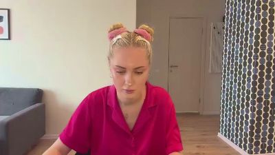 EnolaPrehm live cam on Cam4