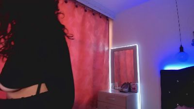 Enola_holmess live cam on Cam4