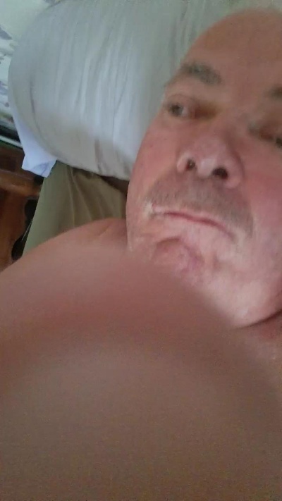 Entoi03 live cam on Cam4