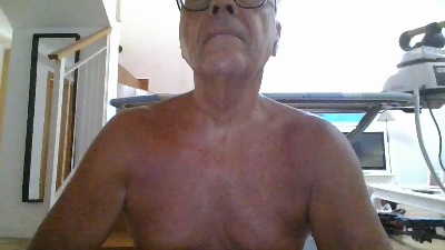 EnzoItalian1958 live cam on Cam4