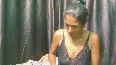 Epic_indian_sky live cam on Cam4