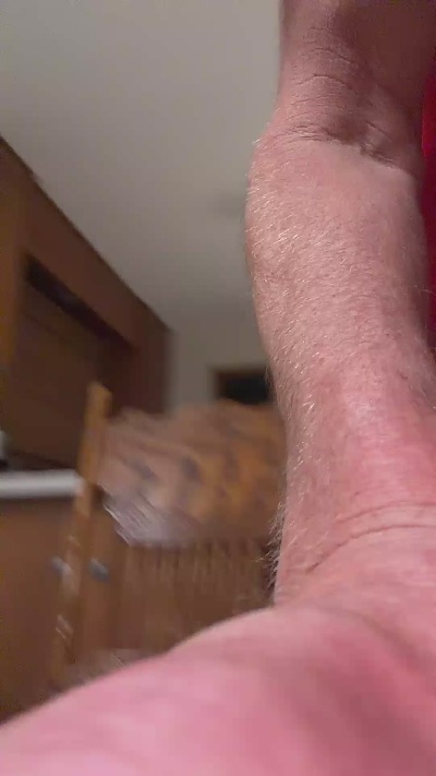 Eric2900 live cam on Cam4