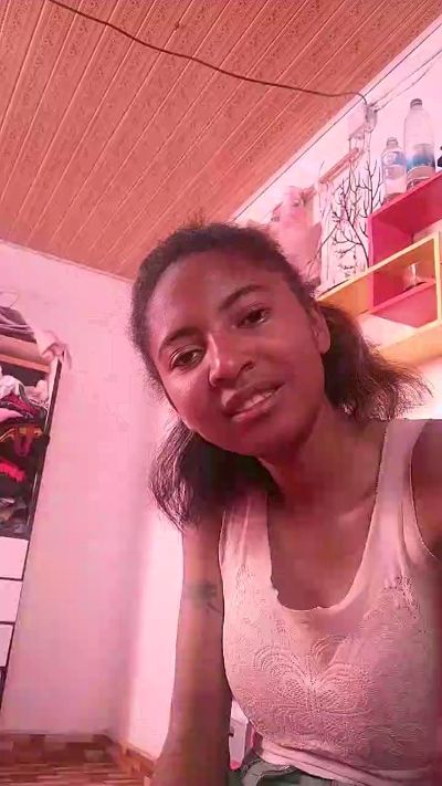 Erica live cam on Cam4
