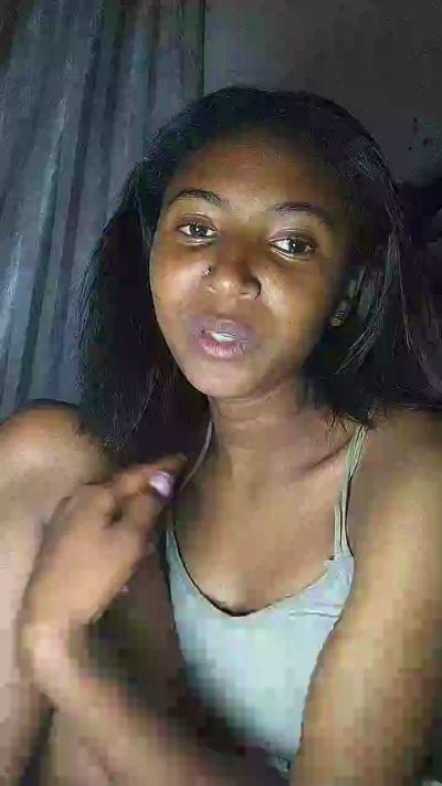 Erica live cam on Cam4