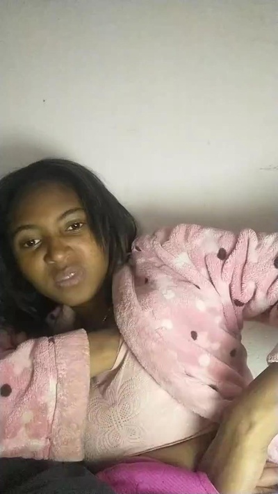 Erica live cam on Cam4