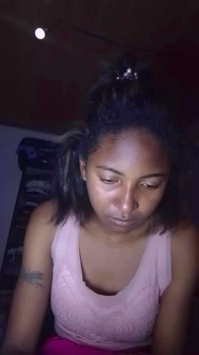 Erica live cam on Cam4