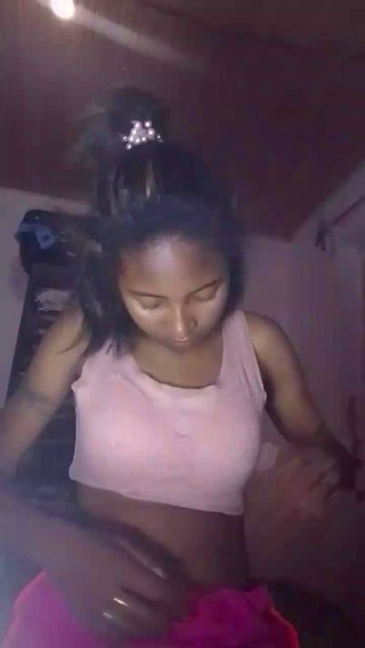 Erica live cam on Cam4