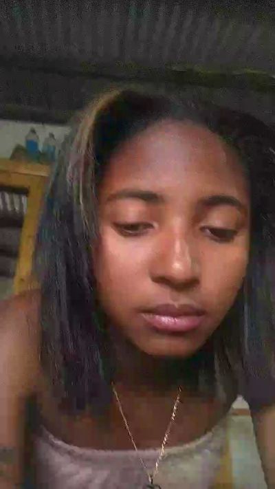 Erica live cam on Cam4
