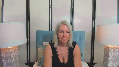 EricaSweet live cam on Cam4