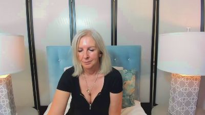 EricaSweet live cam on Cam4