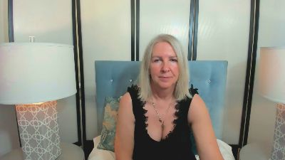 EricaSweet live cam on Cam4