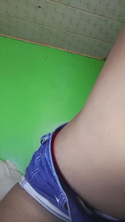 Ericahot2 live cam on Cam4