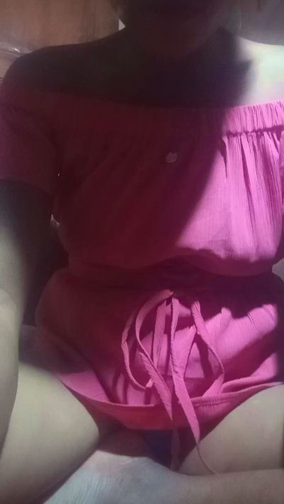 Ericahot2 live cam on Cam4