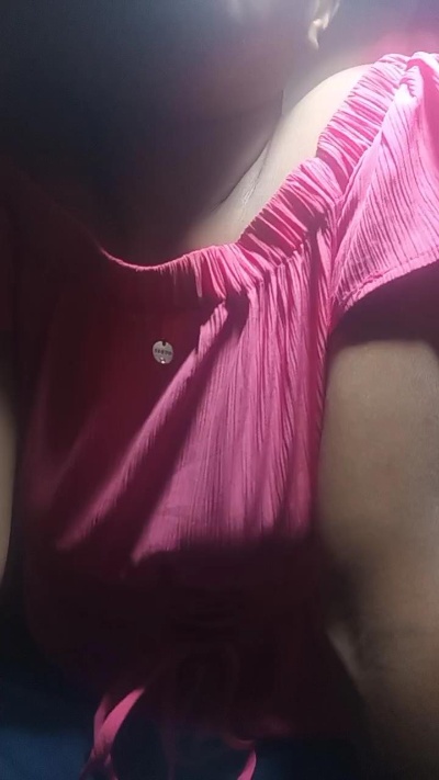 Ericahot2 live cam on Cam4