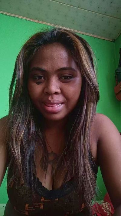 Ericahot2 live cam on Cam4