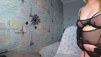 Erieka live cam on Cam4