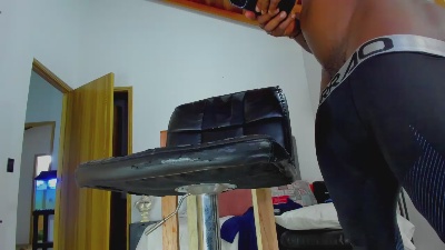 ErikJackson35 live cam on Cam4