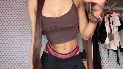ErinGubitosi live cam on Cam4
