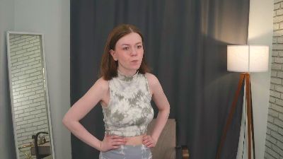 Watch  ErinHanz live on Cam4