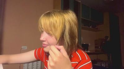 ErlindaSelzler live cam on Cam4