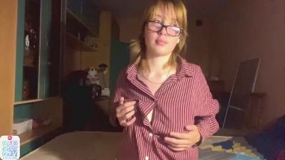 ErlindaSelzler live cam on Cam4