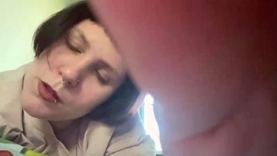 ErmelindaIng live cam on Cam4