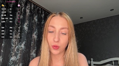 ErnaStandrod live cam on Cam4