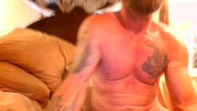 Ernestdom live cam on Cam4