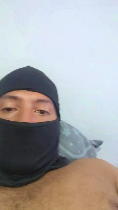 Erni768 live cam on Cam4