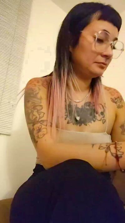 EroMiauEro live cam on Cam4