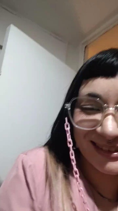 EroMiauEro live cam on Cam4