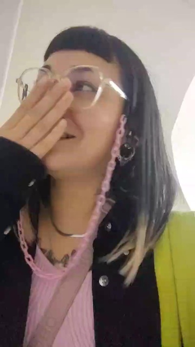 EroMiauEro live cam on Cam4